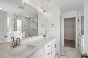 Owner's Bathroom