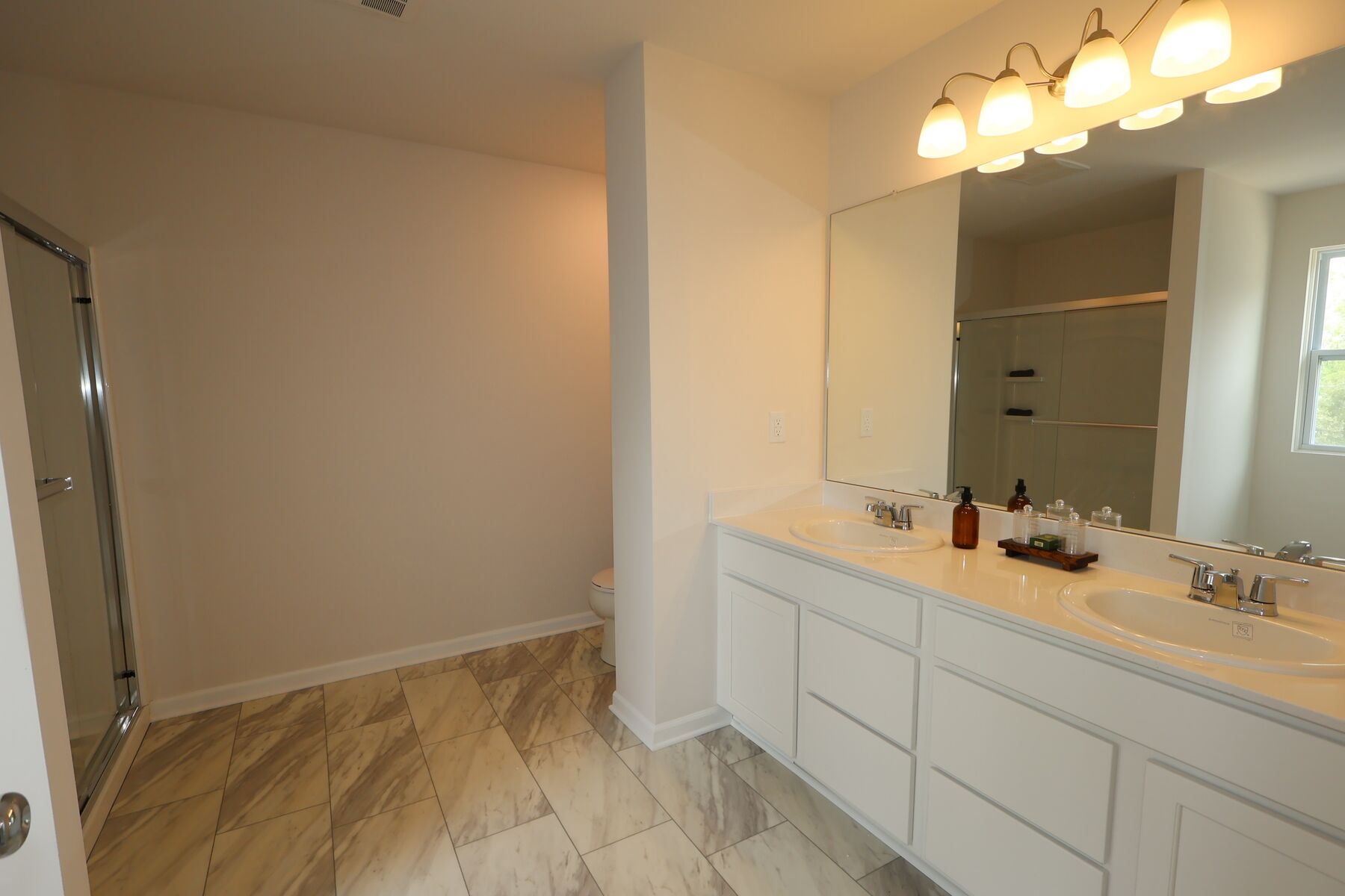 Owner's Bathroom