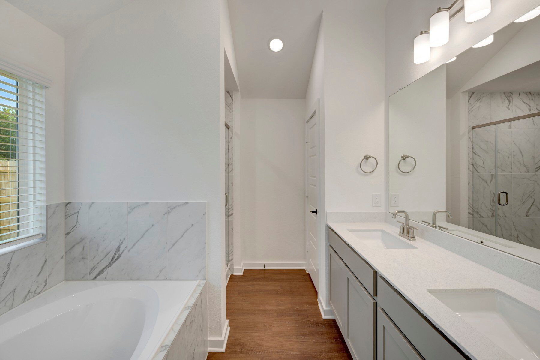 Owner's Bathroom