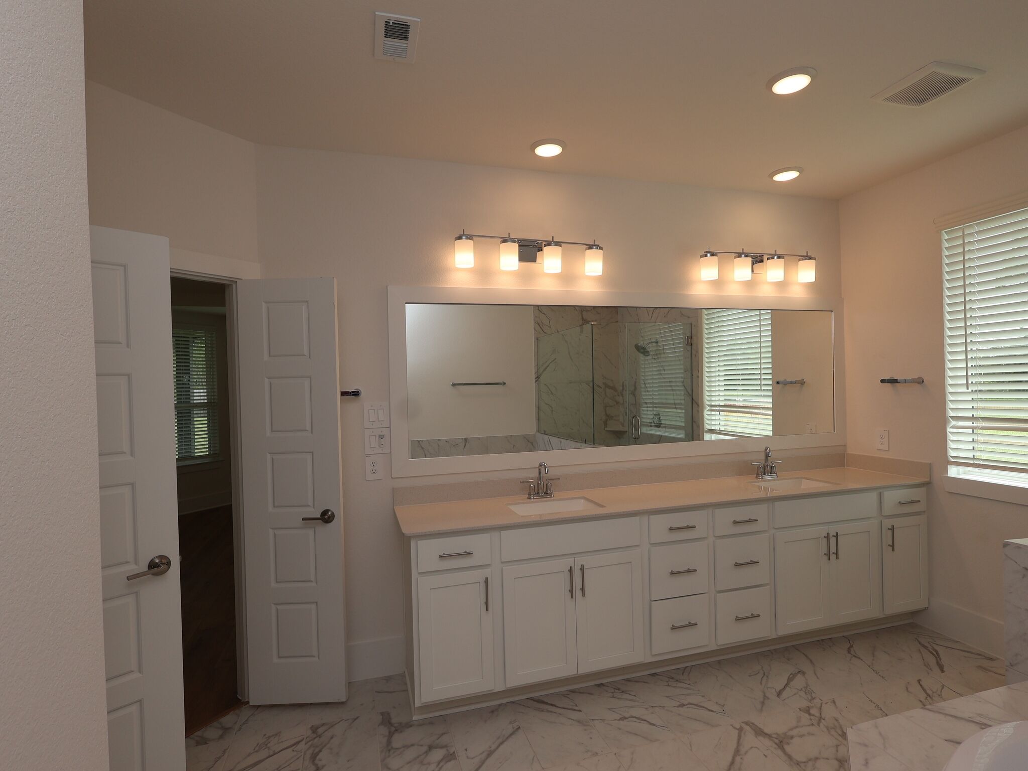 Owner's Bathroom