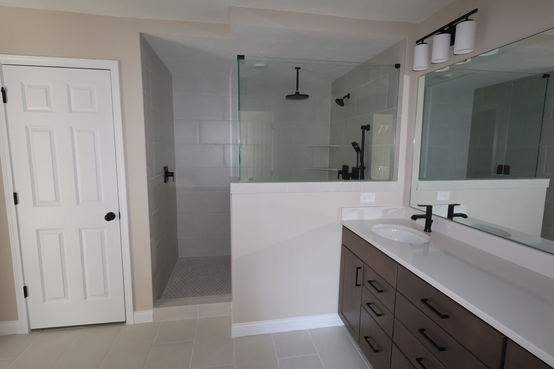 Owner's Bathroom
