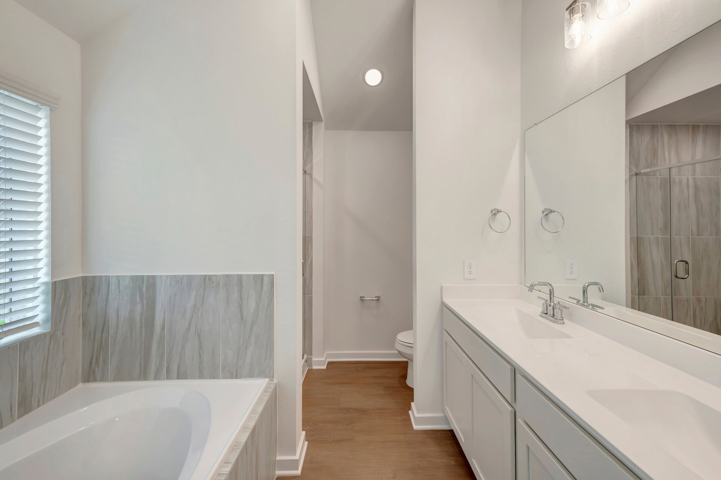 Owner's Bathroom