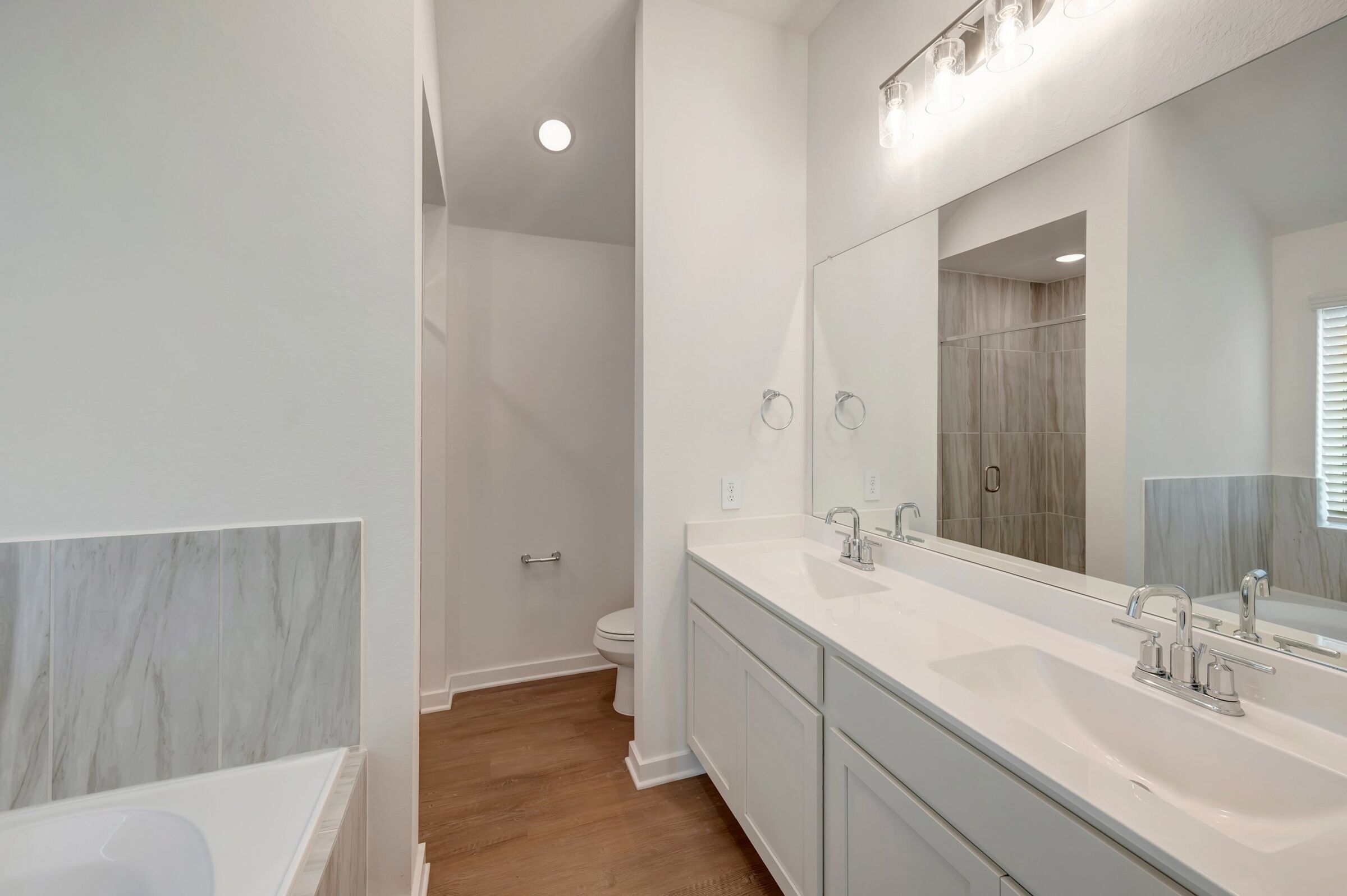 Owner's Bathroom