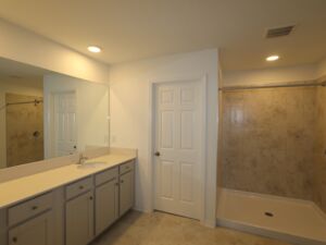 Owner's Bathroom