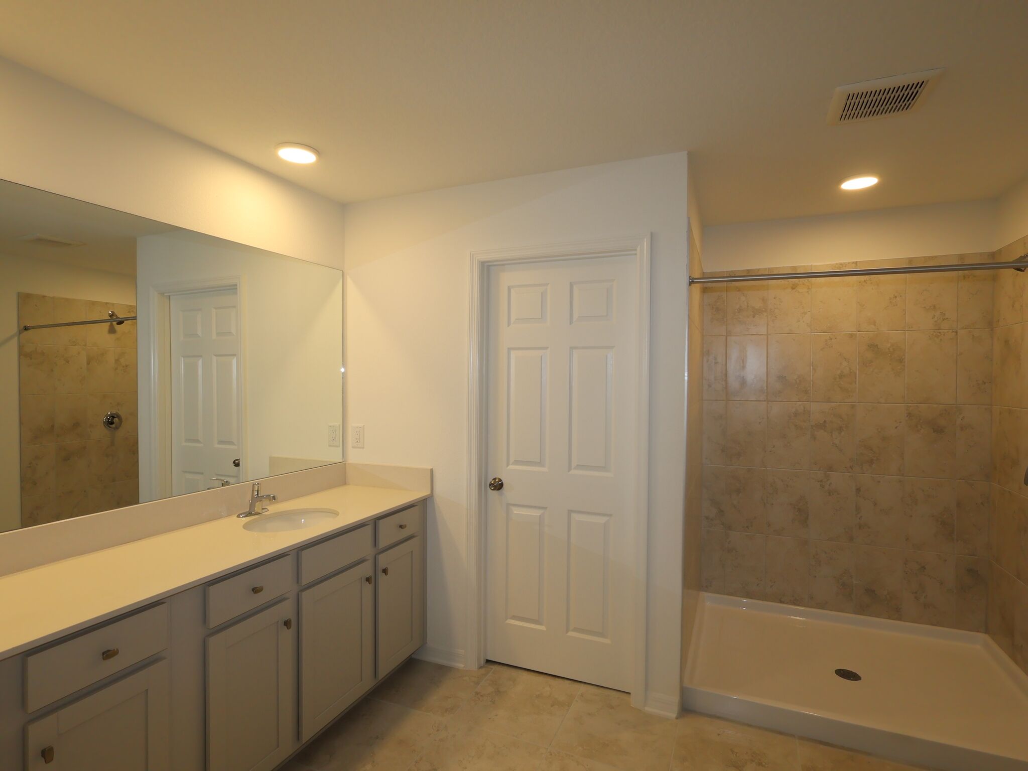 Owner's Bathroom
