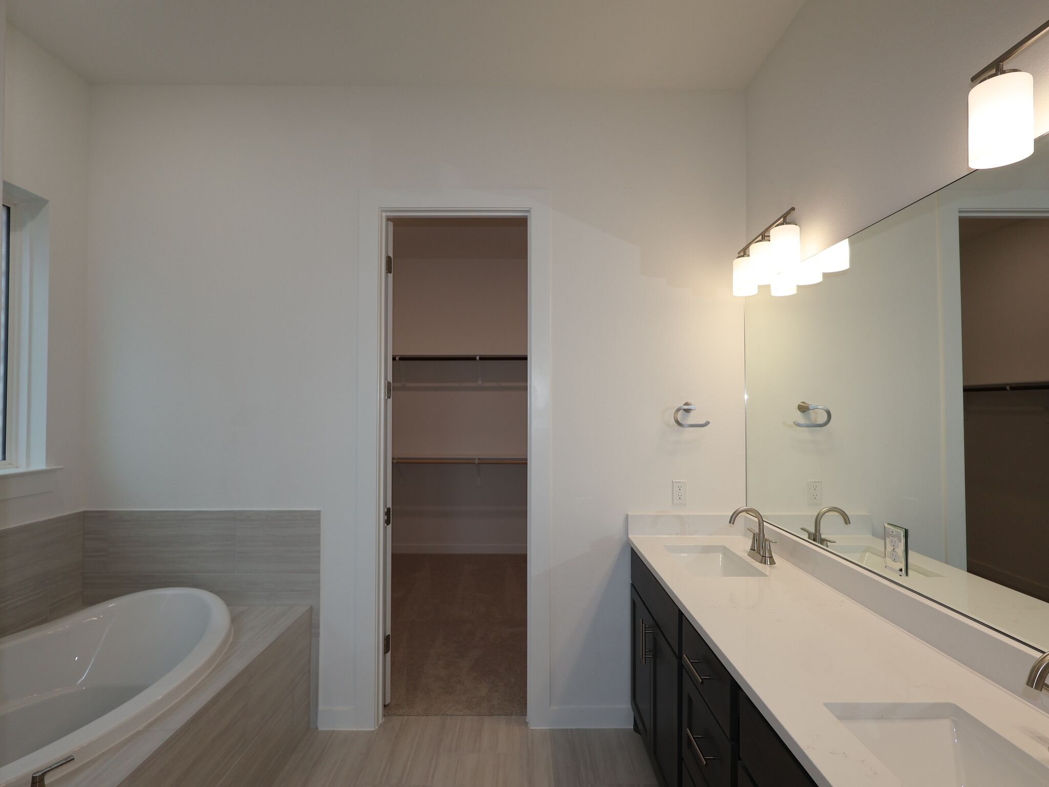 Owner's Bathroom