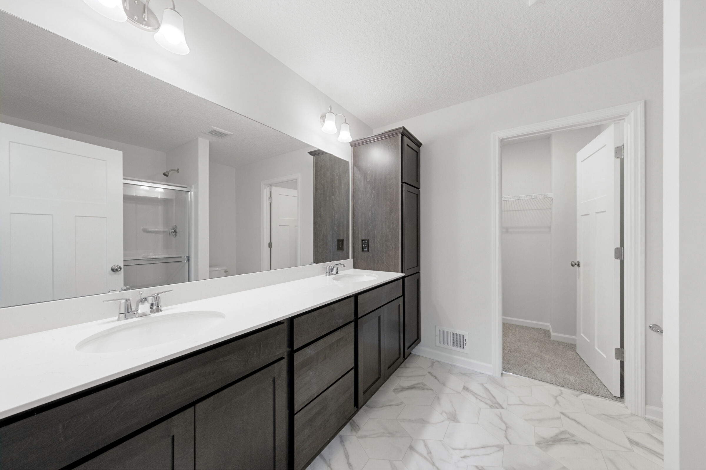 Owner's Bathroom