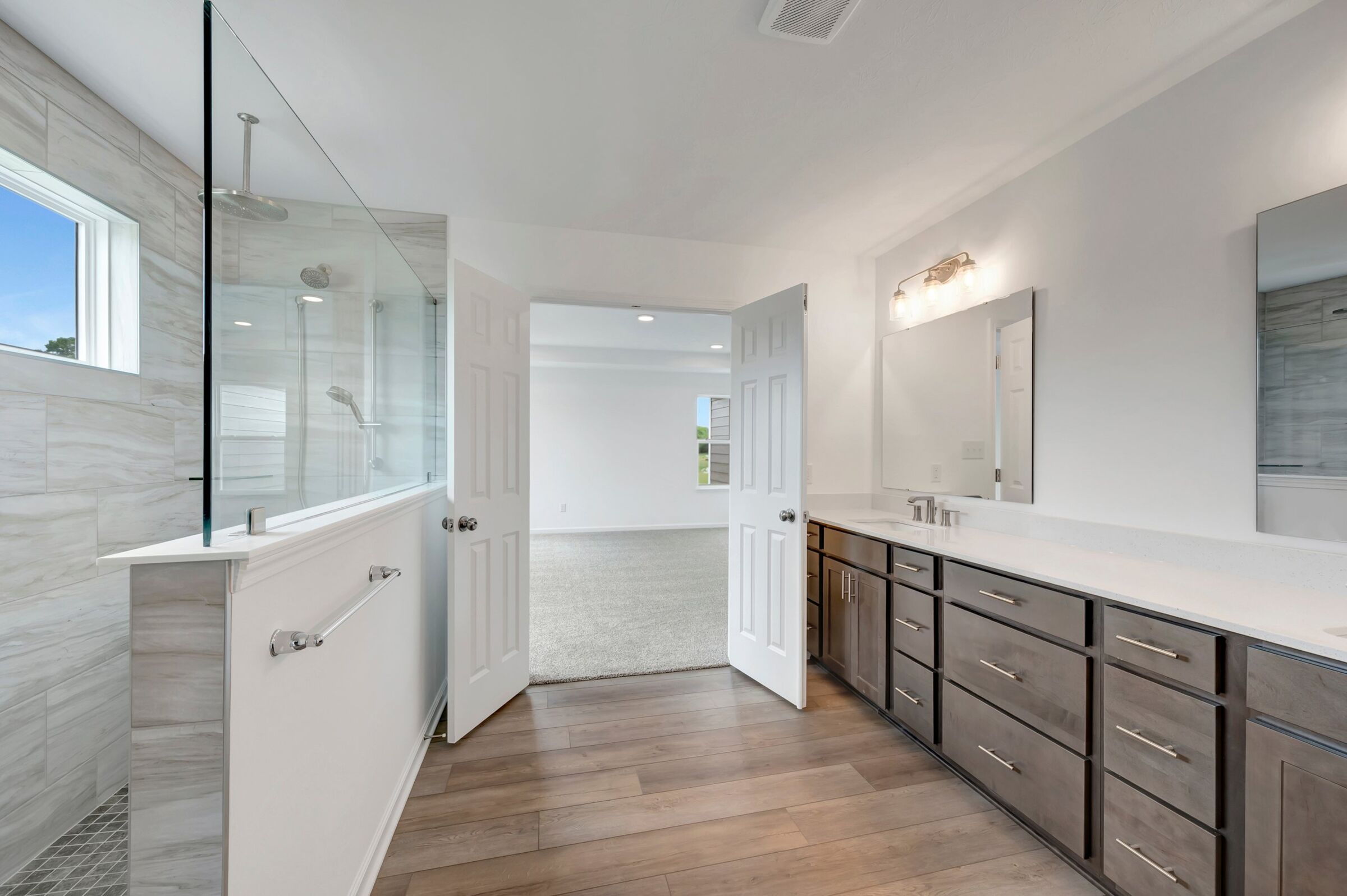 Owner's Bathroom