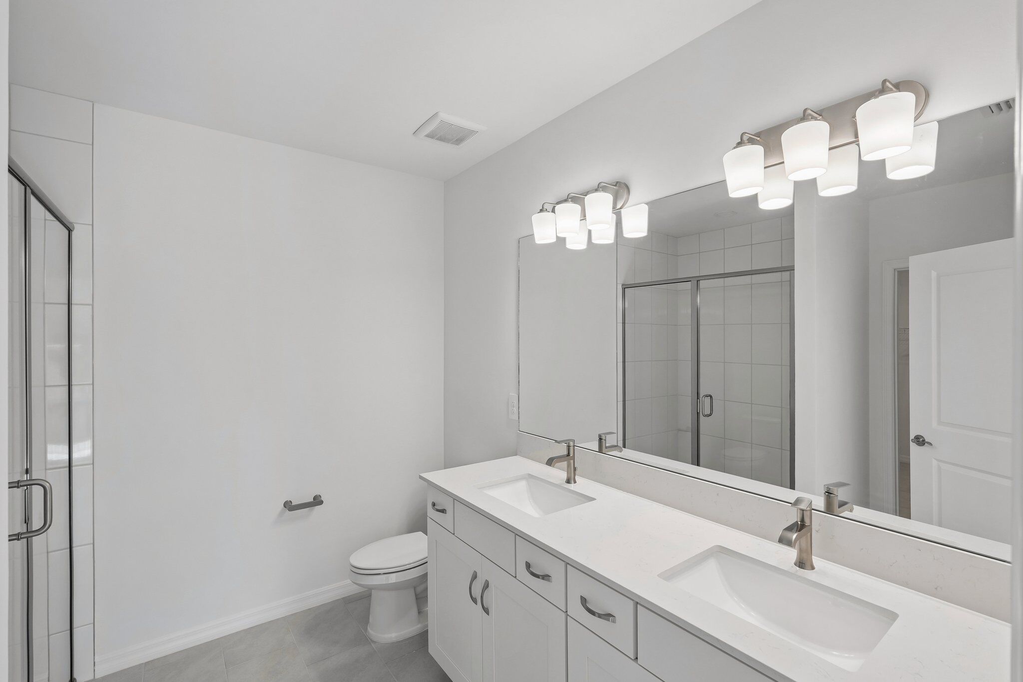 Owners Bath 