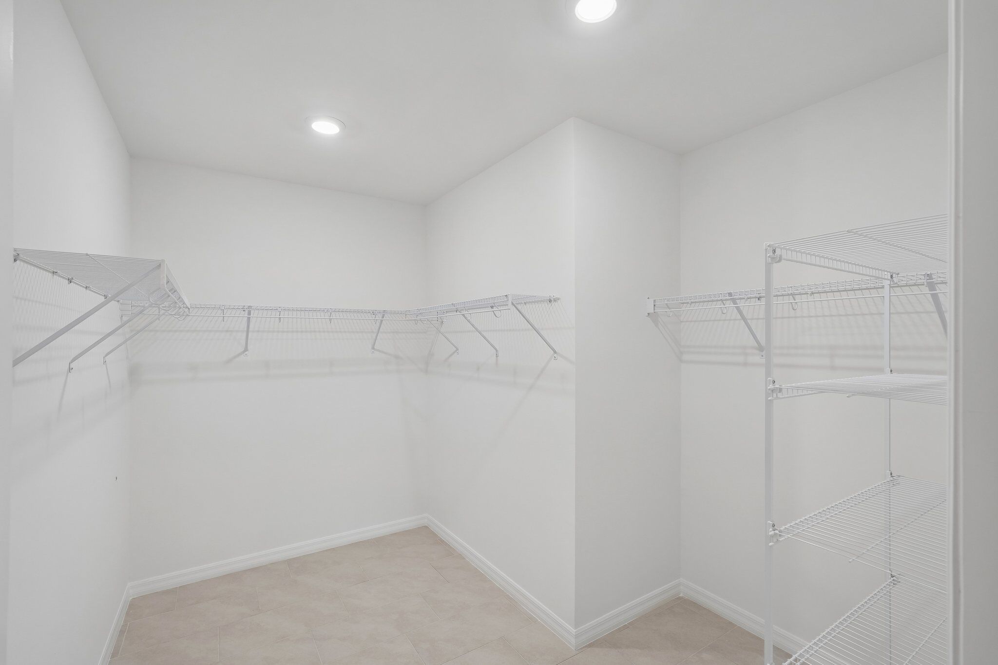 Owners Closet 