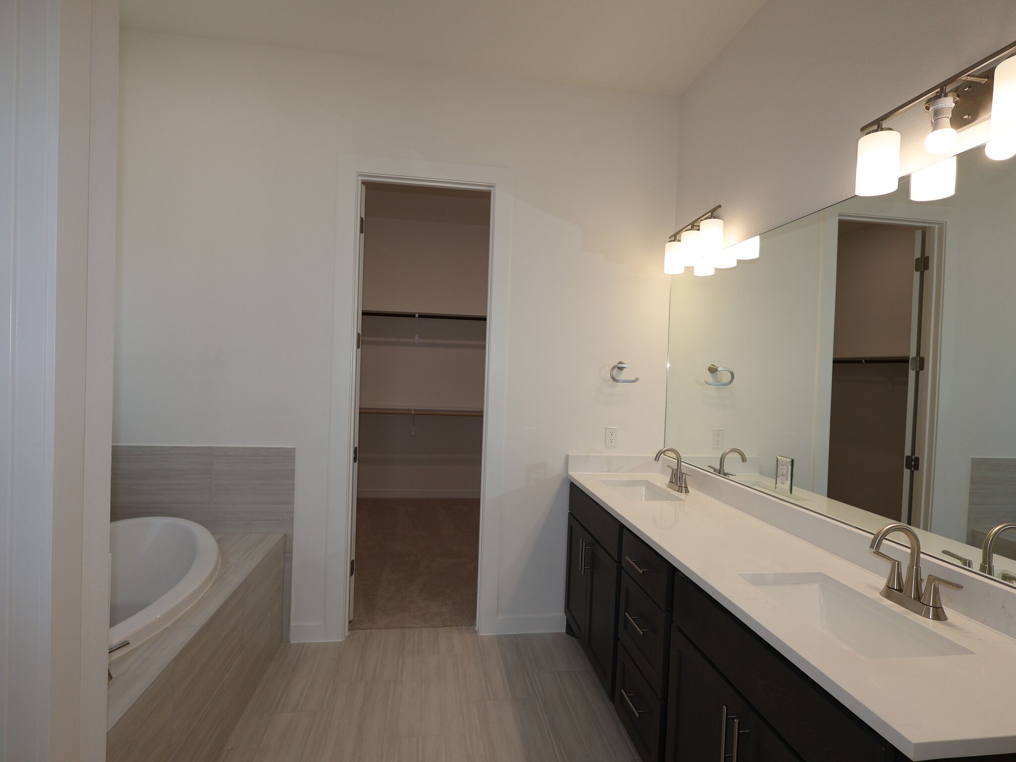 Owner's Bathroom