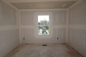 Kitchen,Interior,Front Exterior,Bathroom,Owner's Bedroom,Laundry Room,Bedroom,Family Room,Exterior,Framing,Drywall,Homesite