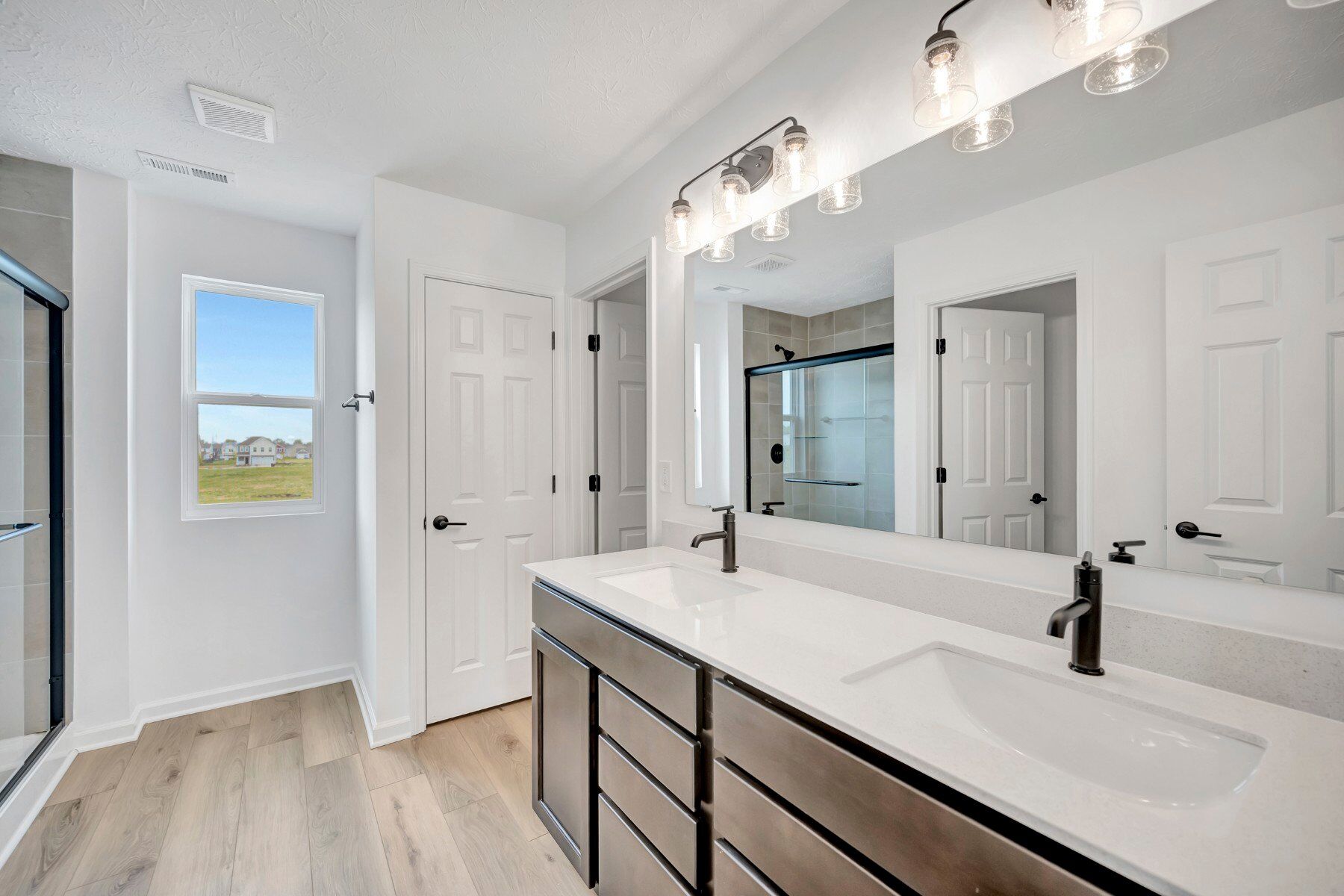 Owner's Bathroom