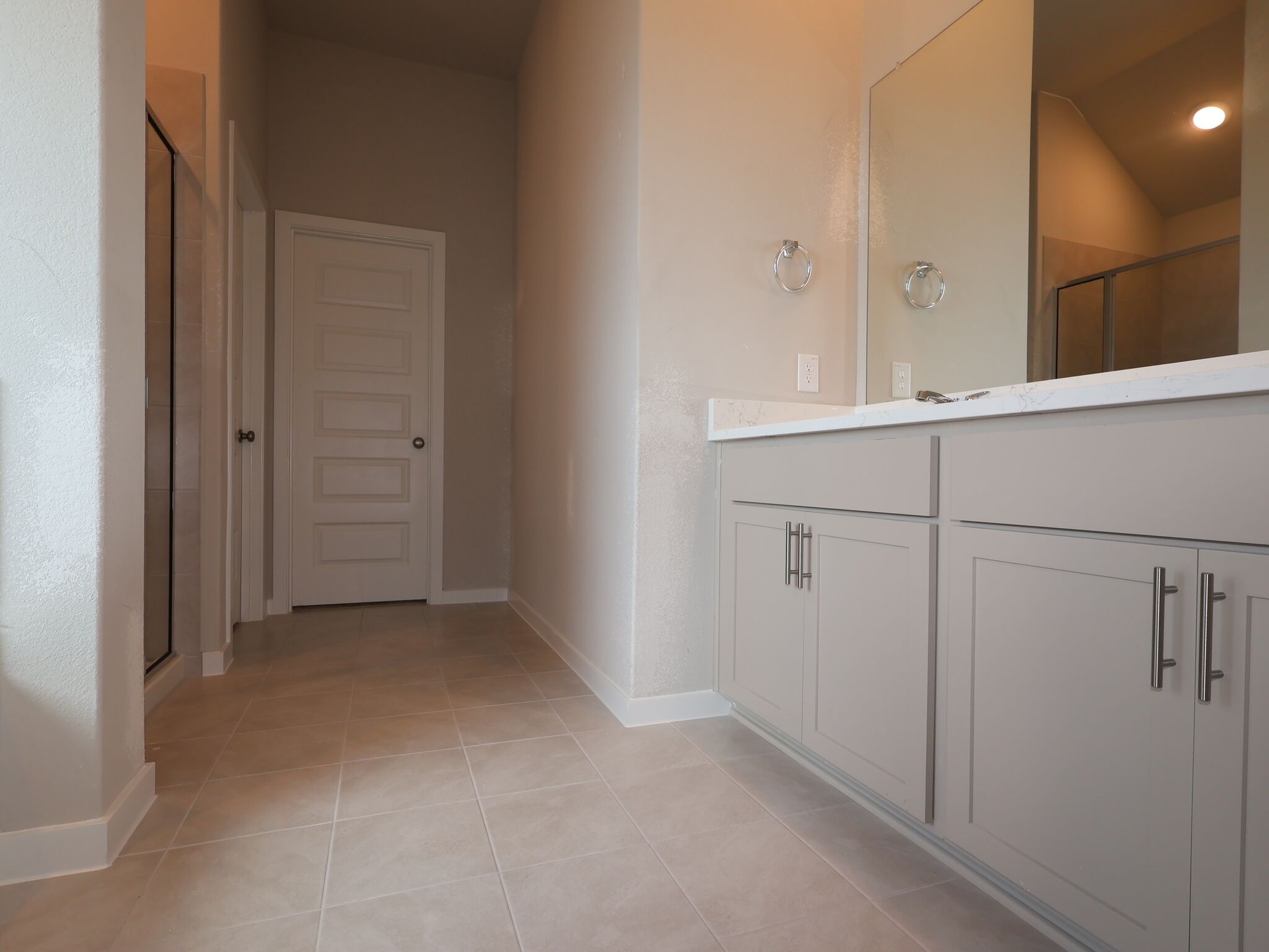 Owner's Bathroom