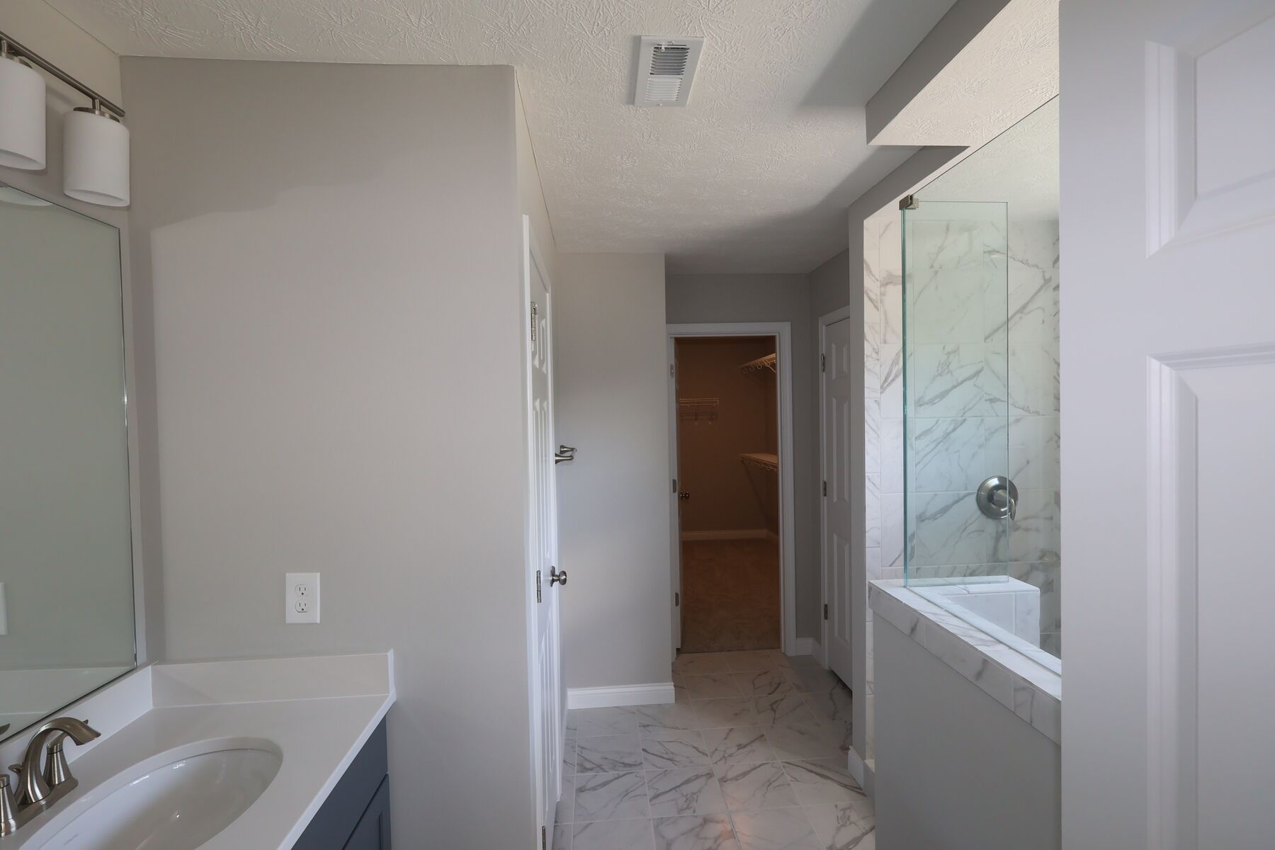 Owner's Bathroom