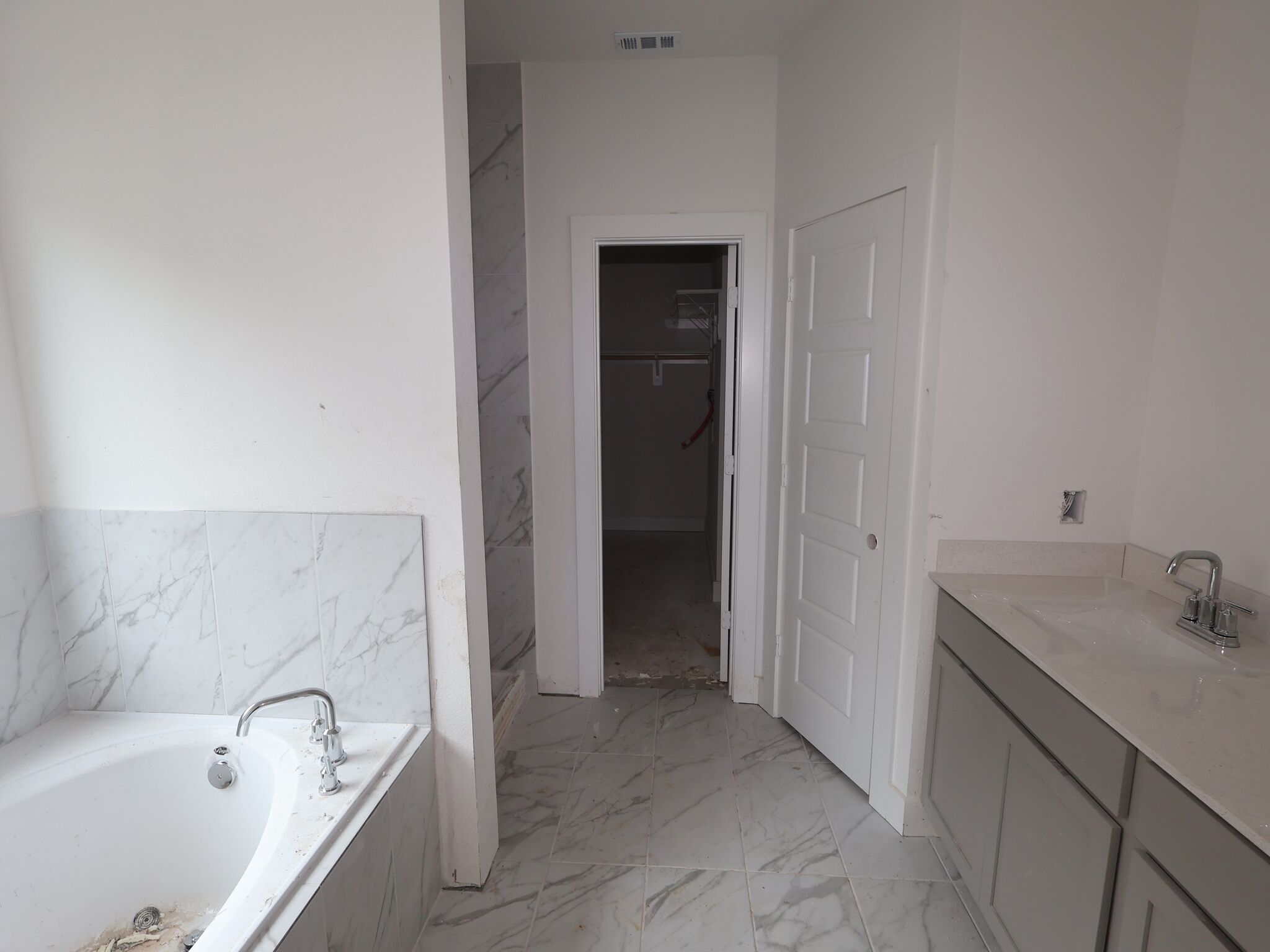Owner's Bathroom
