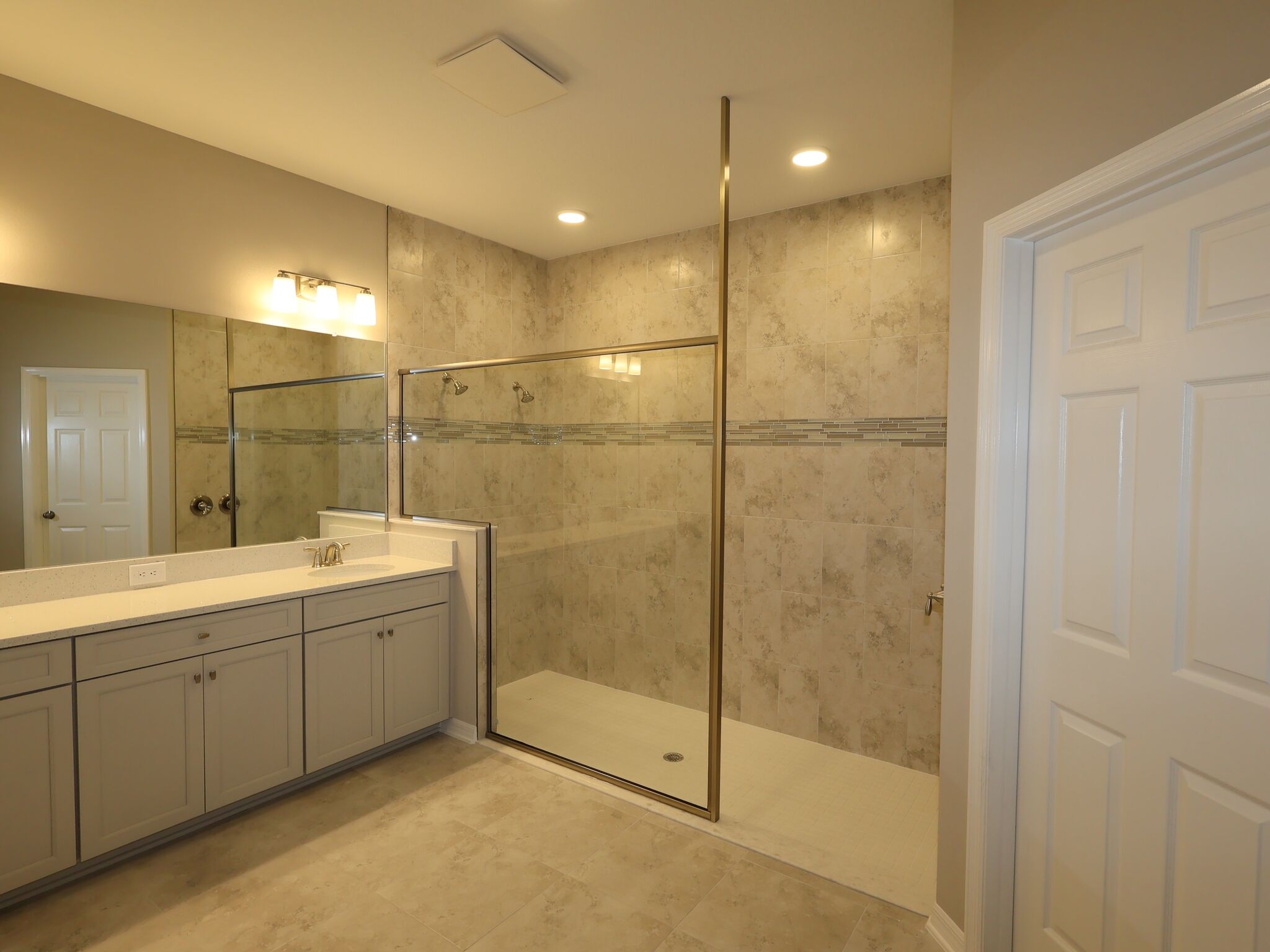 Owner's Bathroom