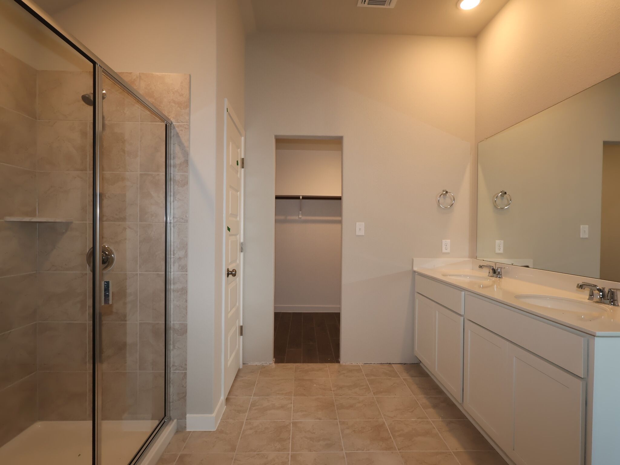 Owner's Bathroom