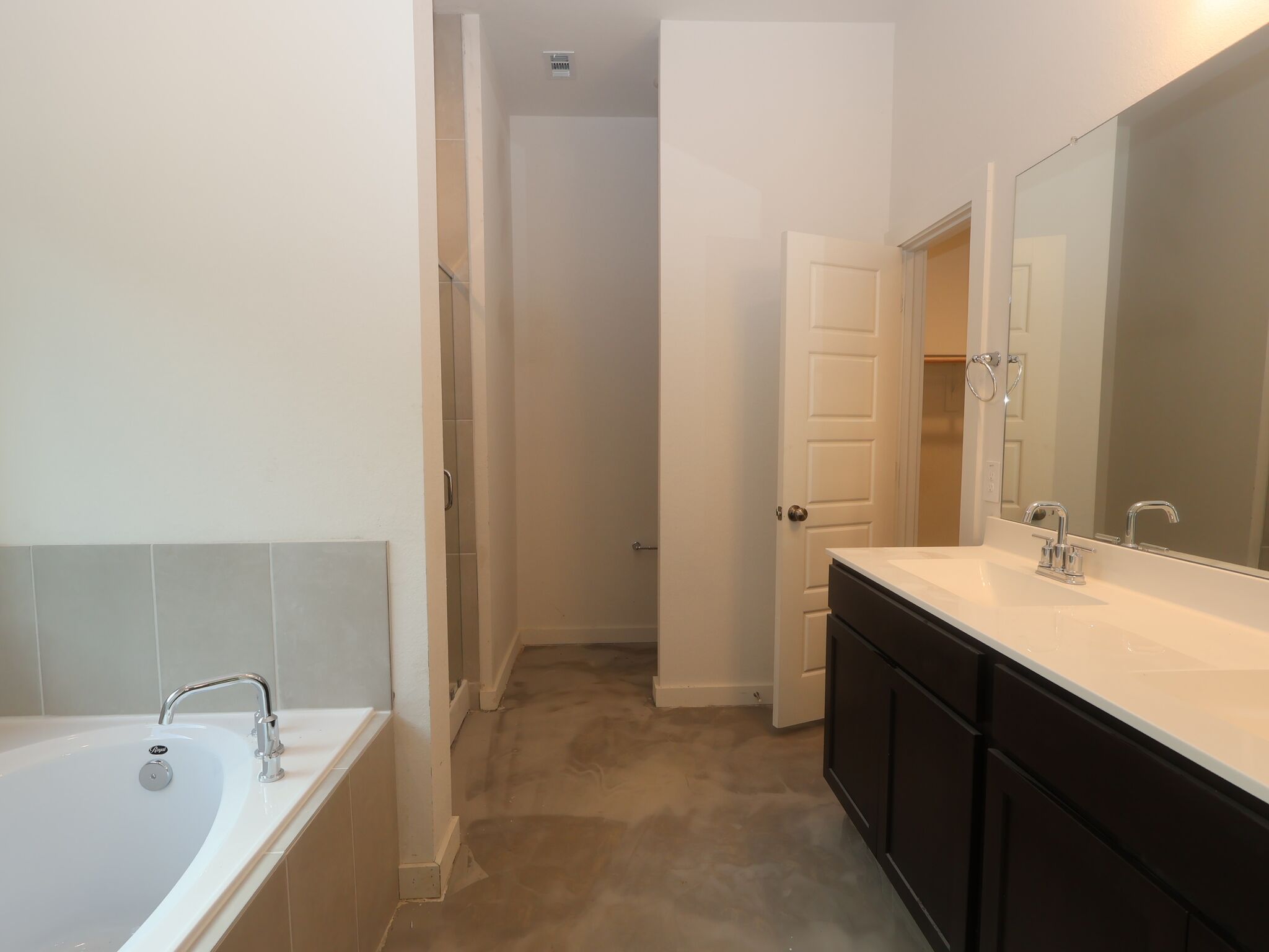 Owner's Bathroom