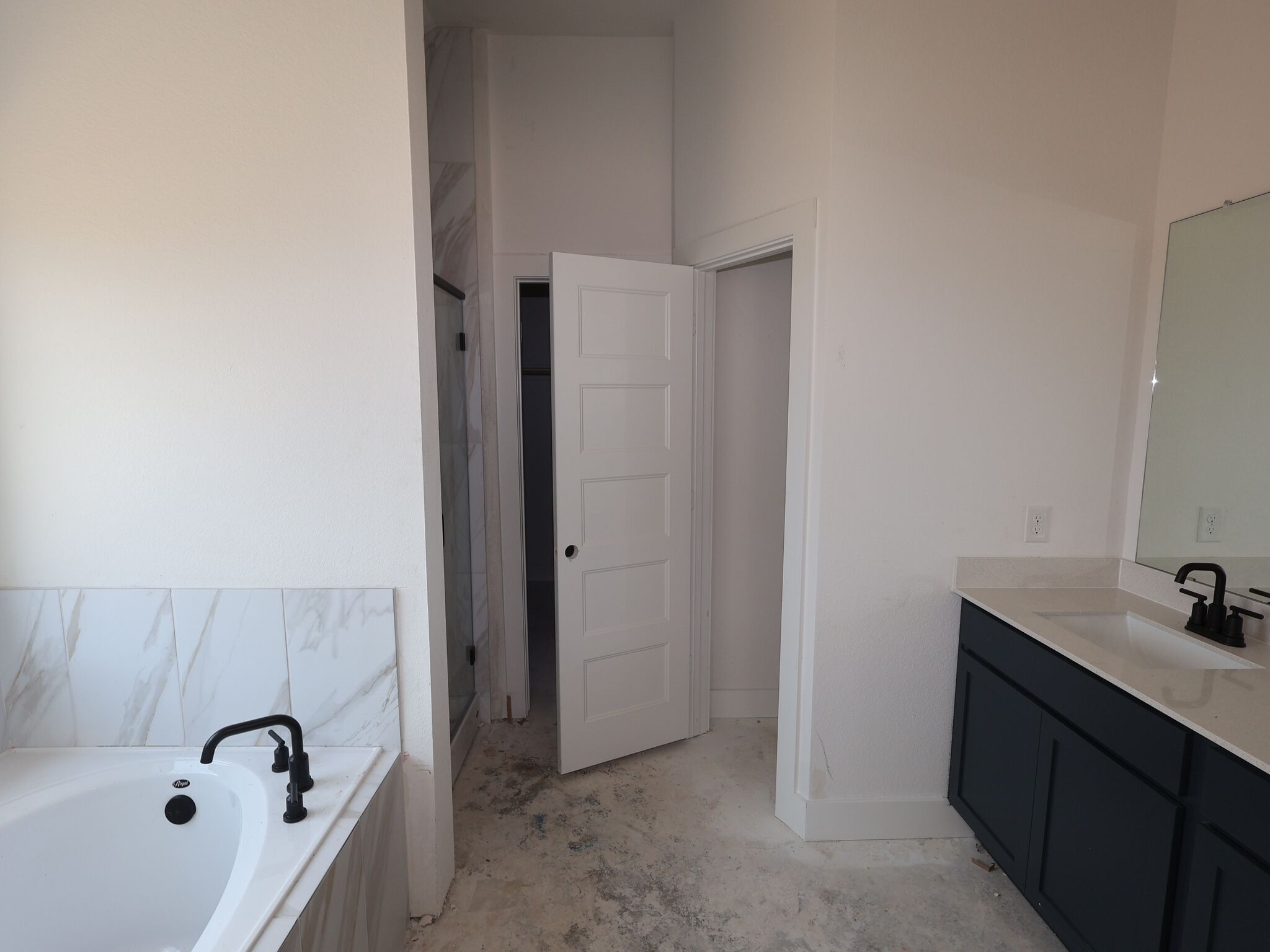 Owner's Bathroom