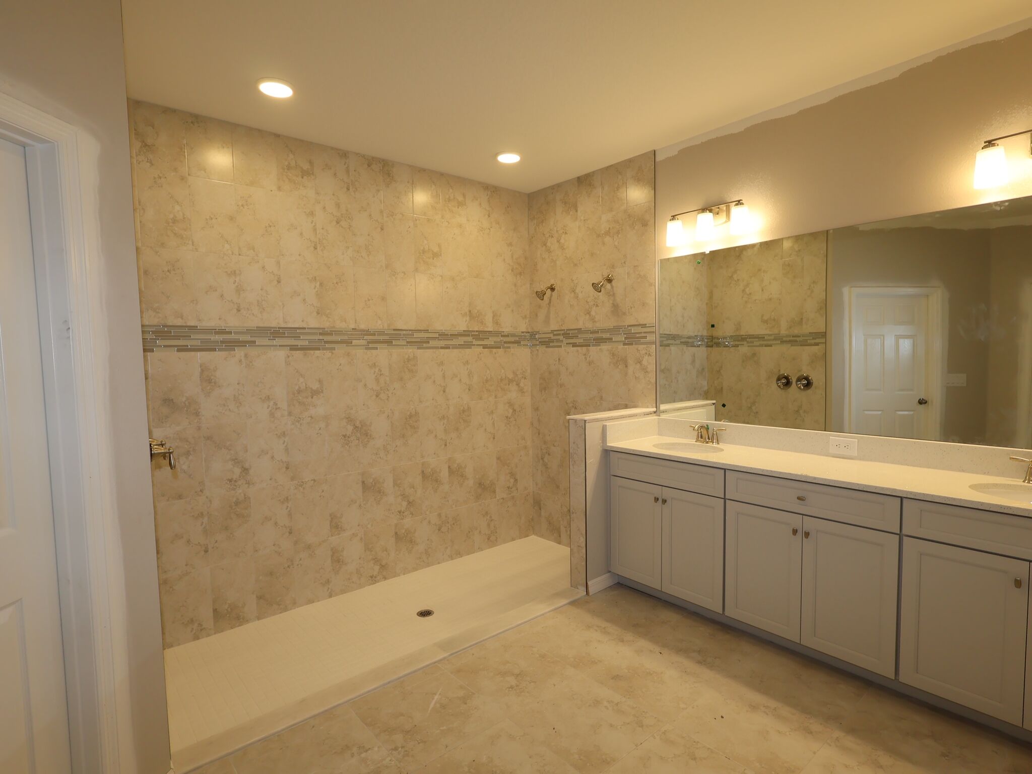Owner's Bathroom