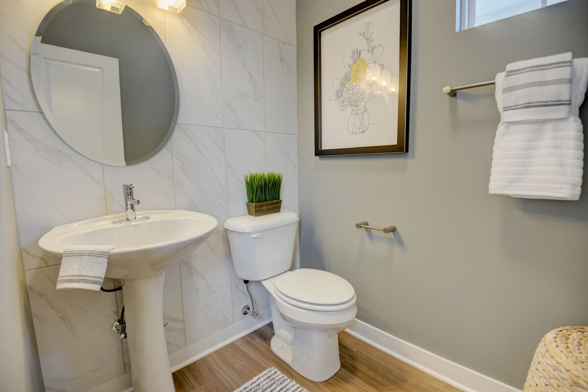 How Do I Make My Small Bathroom Look Bigger?