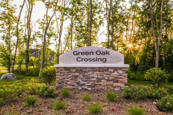 Green Oak Crossing Entrance