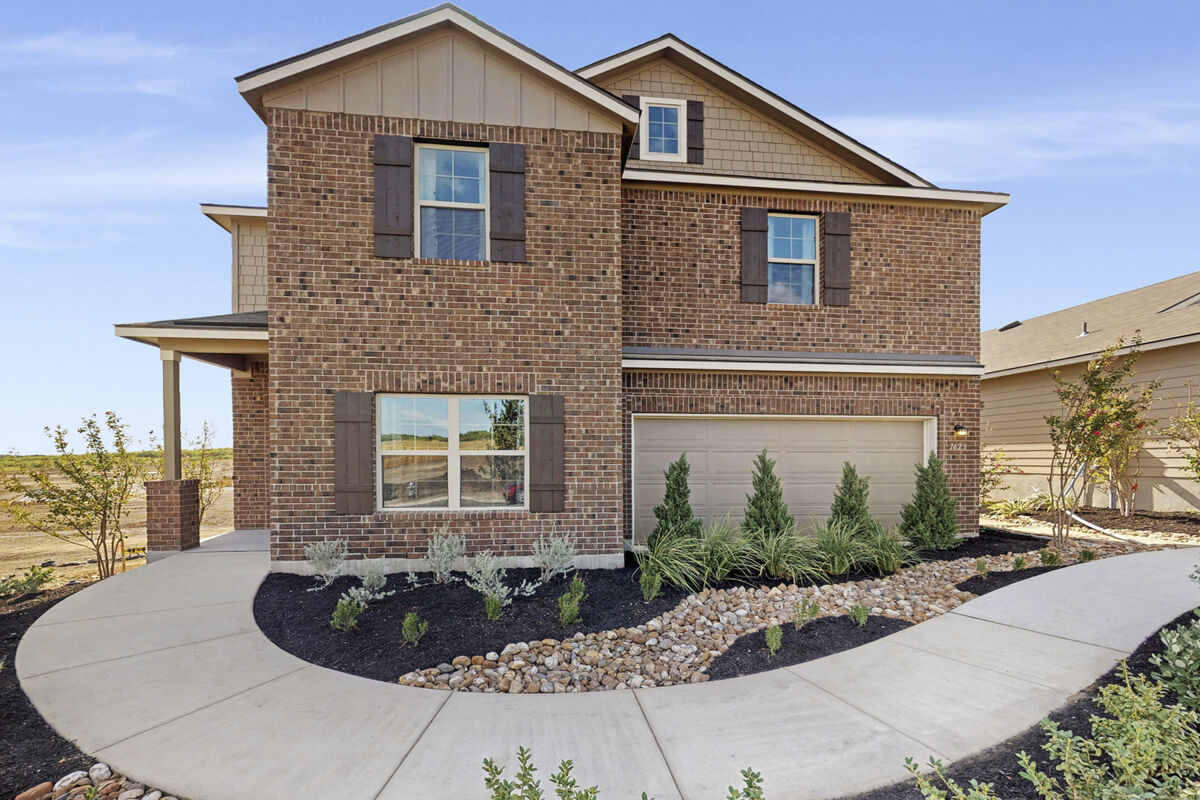 Join the Greenspoint Heights VIP List in Seguin, TX M/I Homes