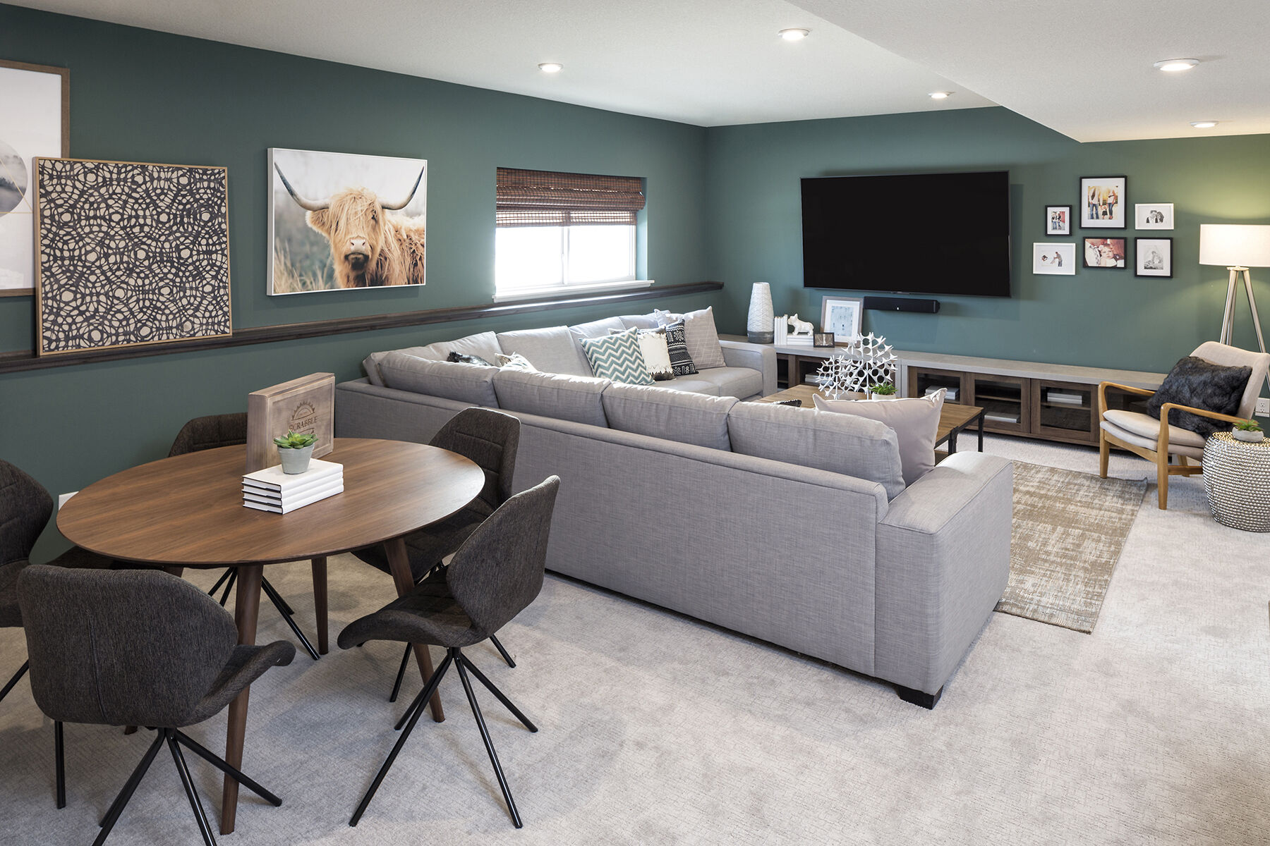 Alexander Woods Smart Series