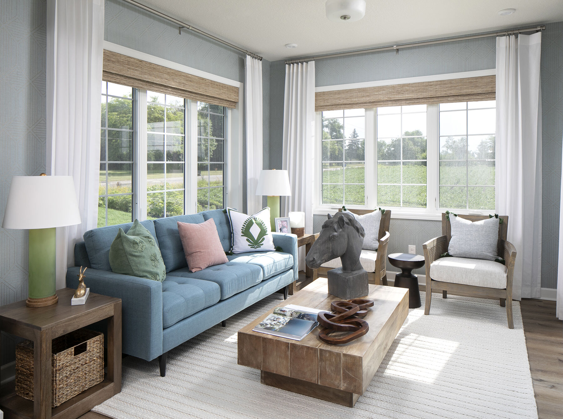 Alexander Woods Hans Hagen Villa Collection