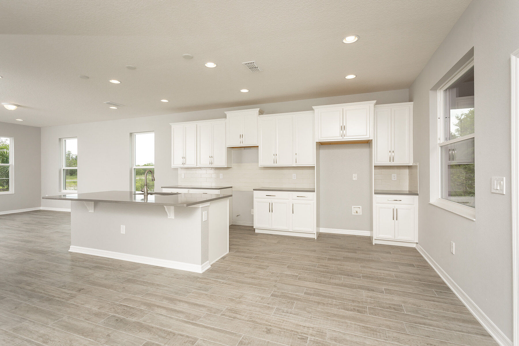 Bungalow Series Kitchen