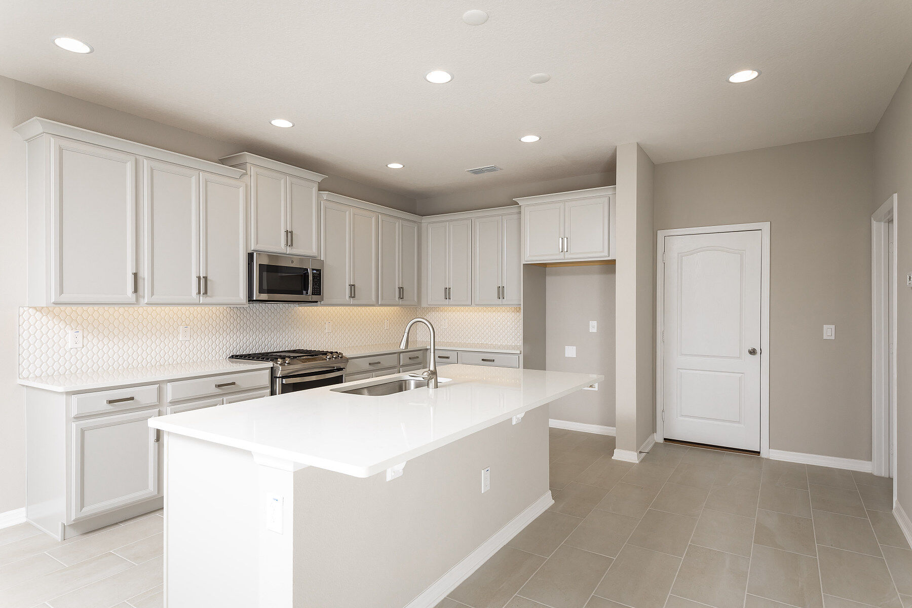 Bungalow Series Kitchen