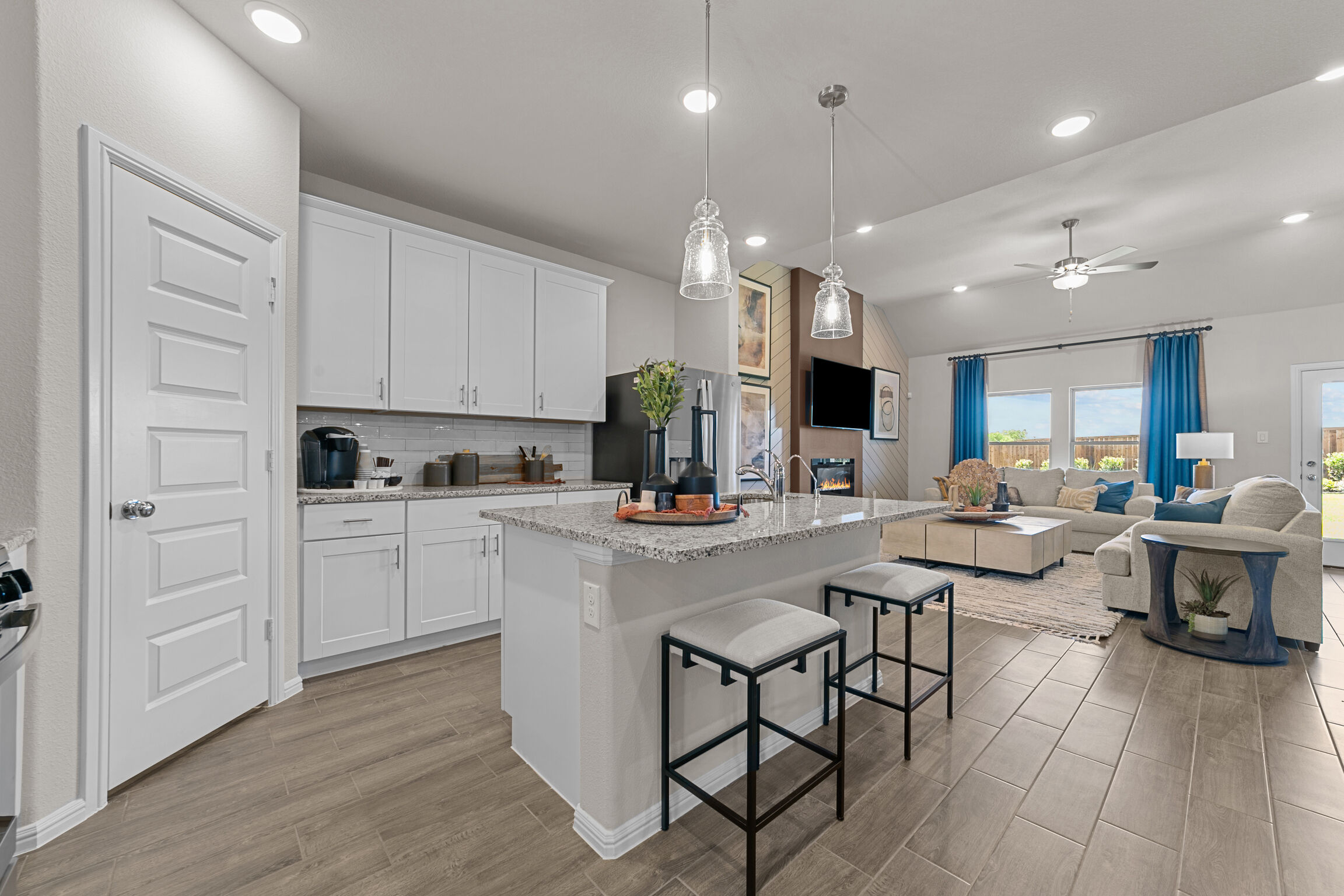 401 Kingsbury Avenue